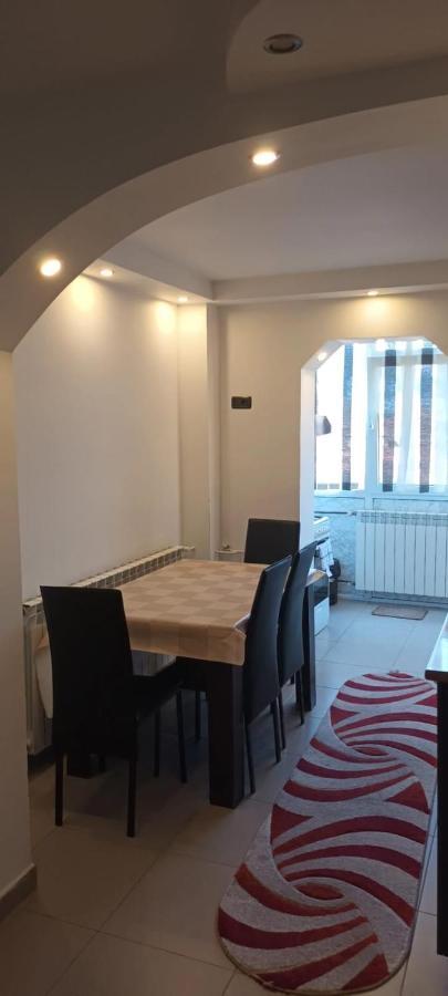Apartament Mattias Calimanesti Ngoại thất bức ảnh